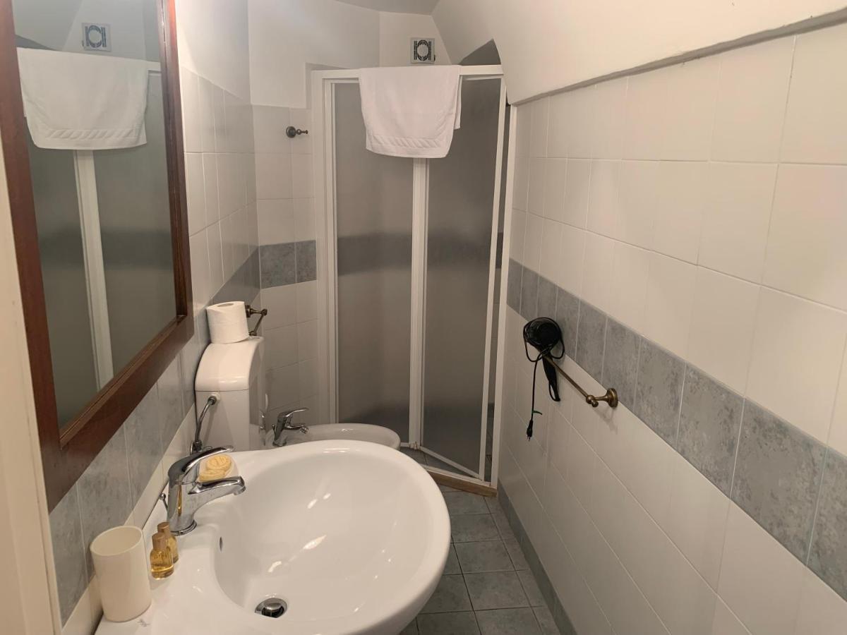 Raffaella Hotel 4*